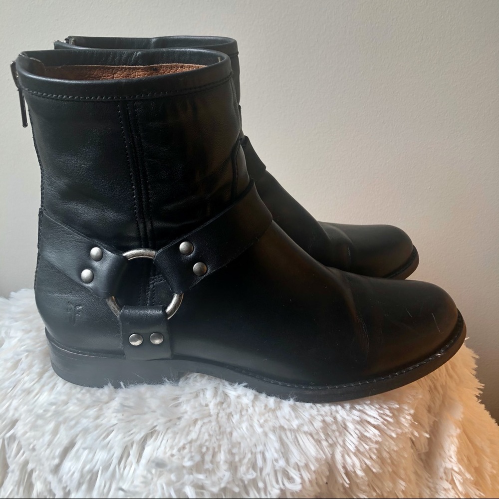 Frye Phillip Harness Black Short Boot Size 6